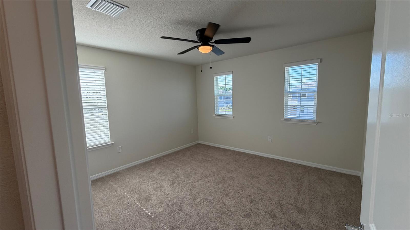 Image 24 of 35 For 3099 Springbank Drive