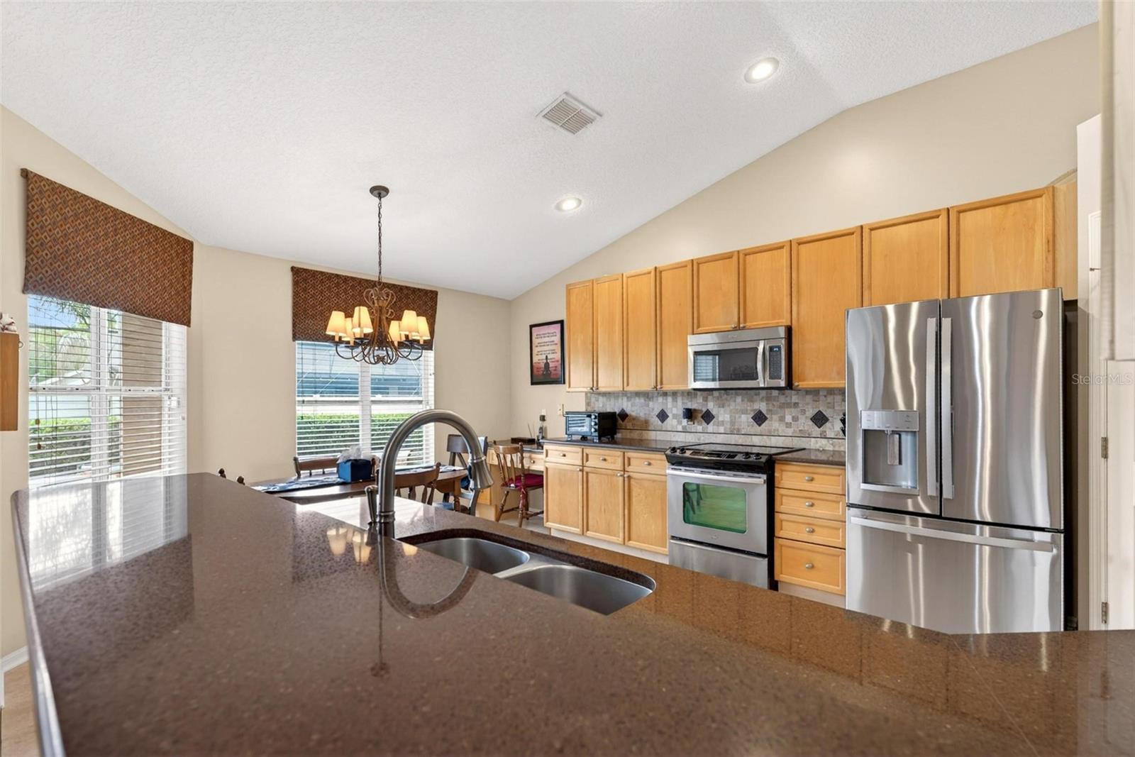 Image 19 of 83 For 2735 Cordgrass Street