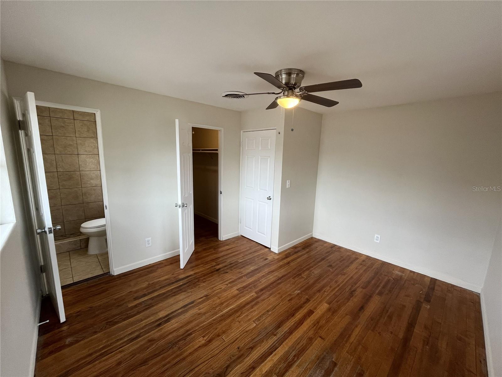 Image 29 of 33 For 509 East Street