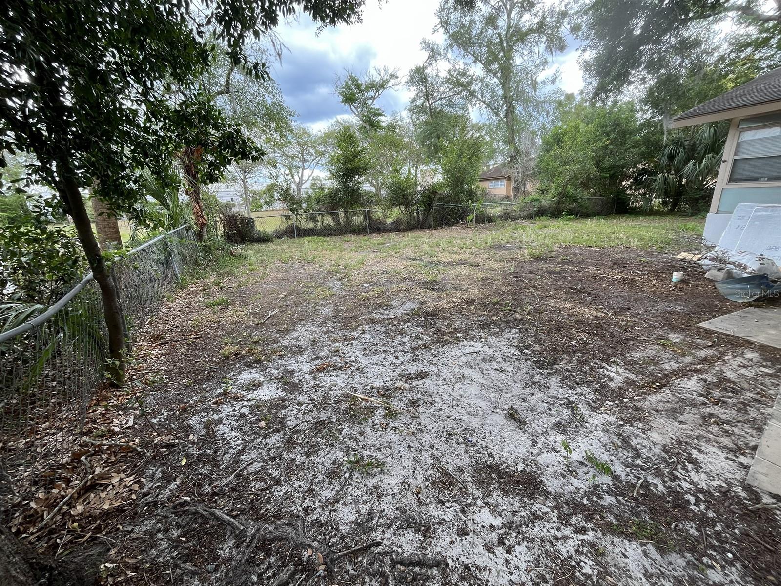 Image 5 of 33 For 509 East Street