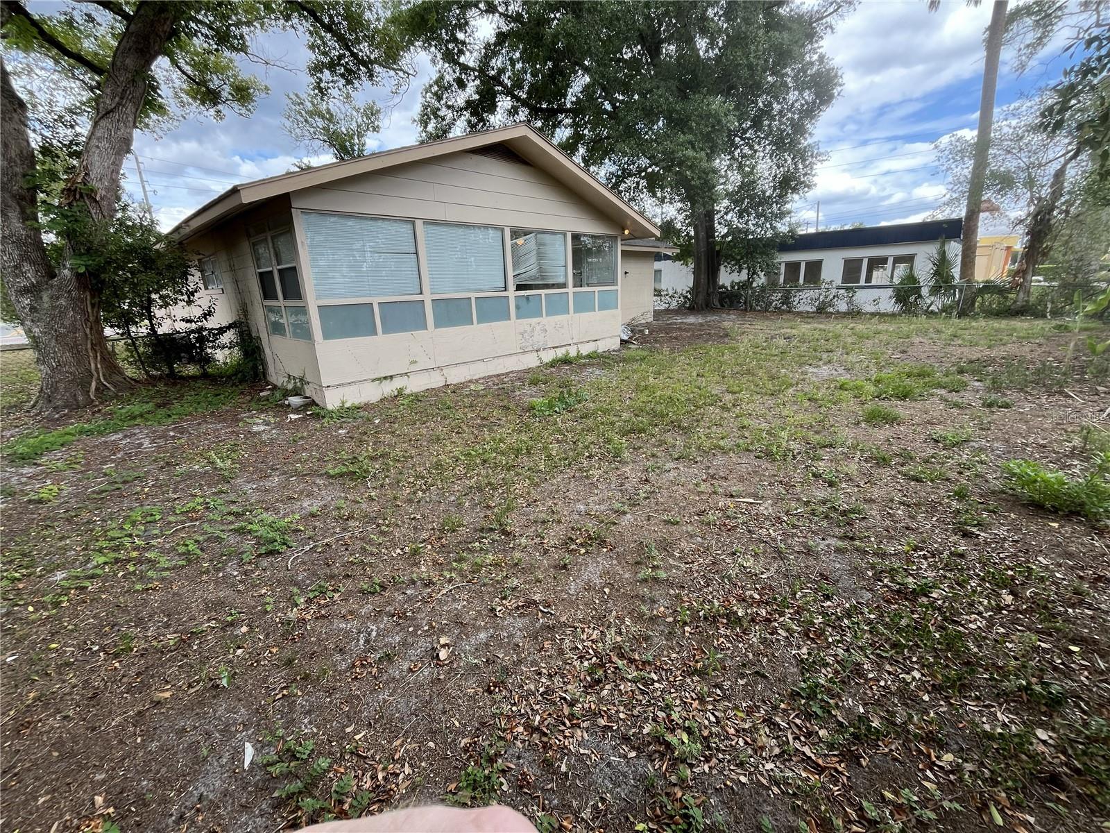 Image 6 of 33 For 509 East Street