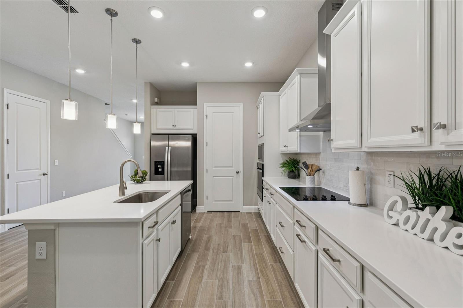 Image 14 of 51 For 6491 Cyrils Drive