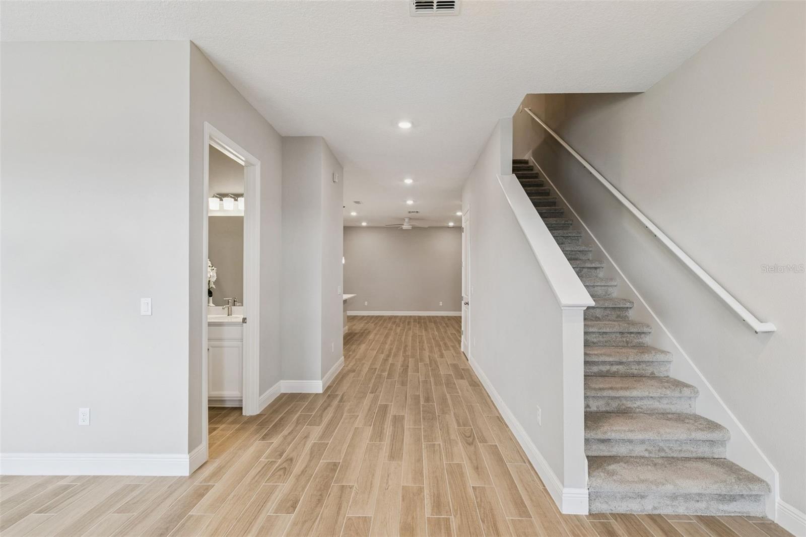 Image 19 of 51 For 6491 Cyrils Drive