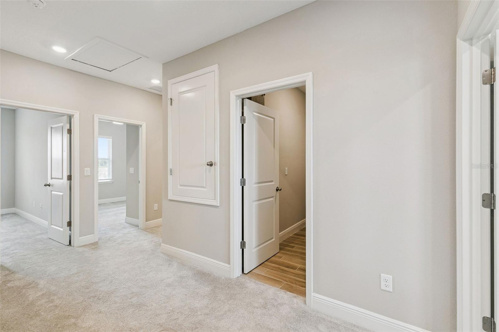 Image 20 of 51 For 6491 Cyrils Drive