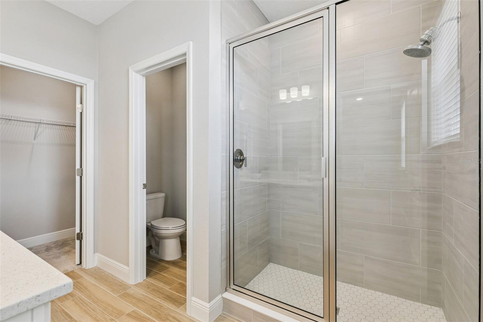 Image 26 of 51 For 6491 Cyrils Drive