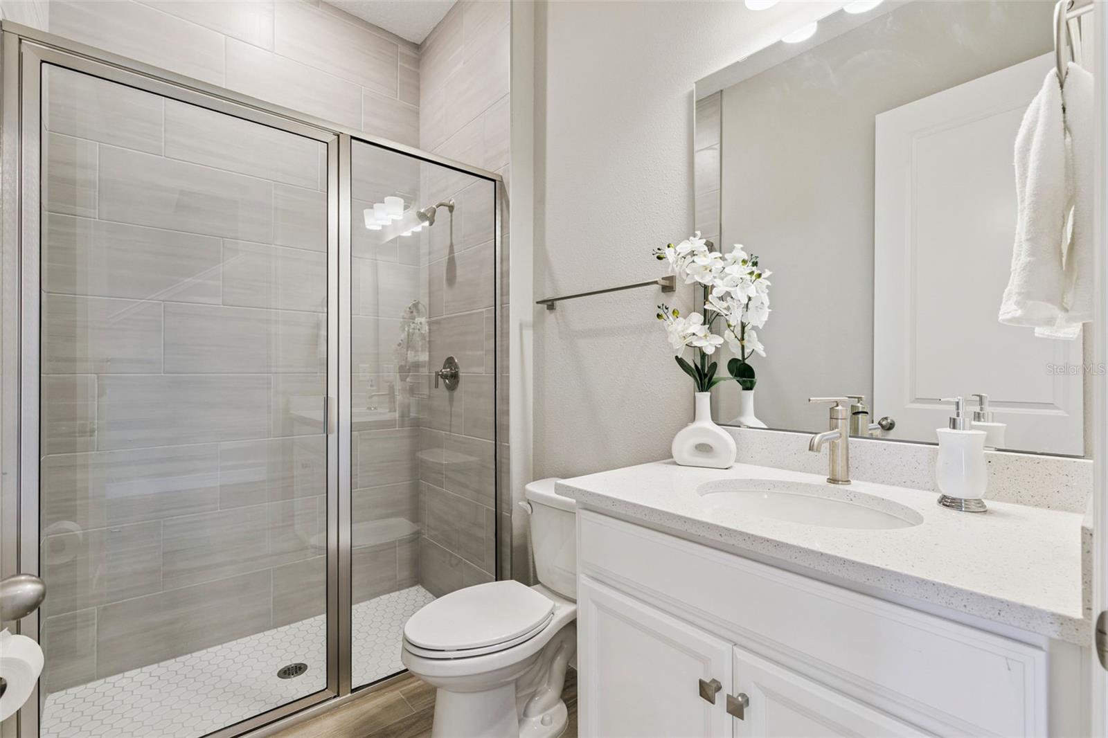Image 35 of 51 For 6491 Cyrils Drive
