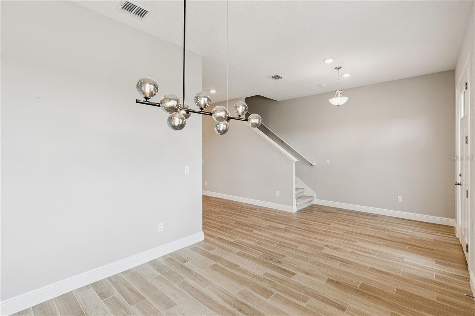 Image 9 of 51 For 6491 Cyrils Drive