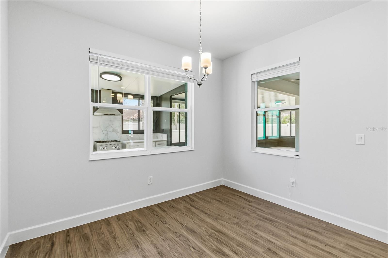 Image 12 of 45 For 2510 Cedar Shake Court