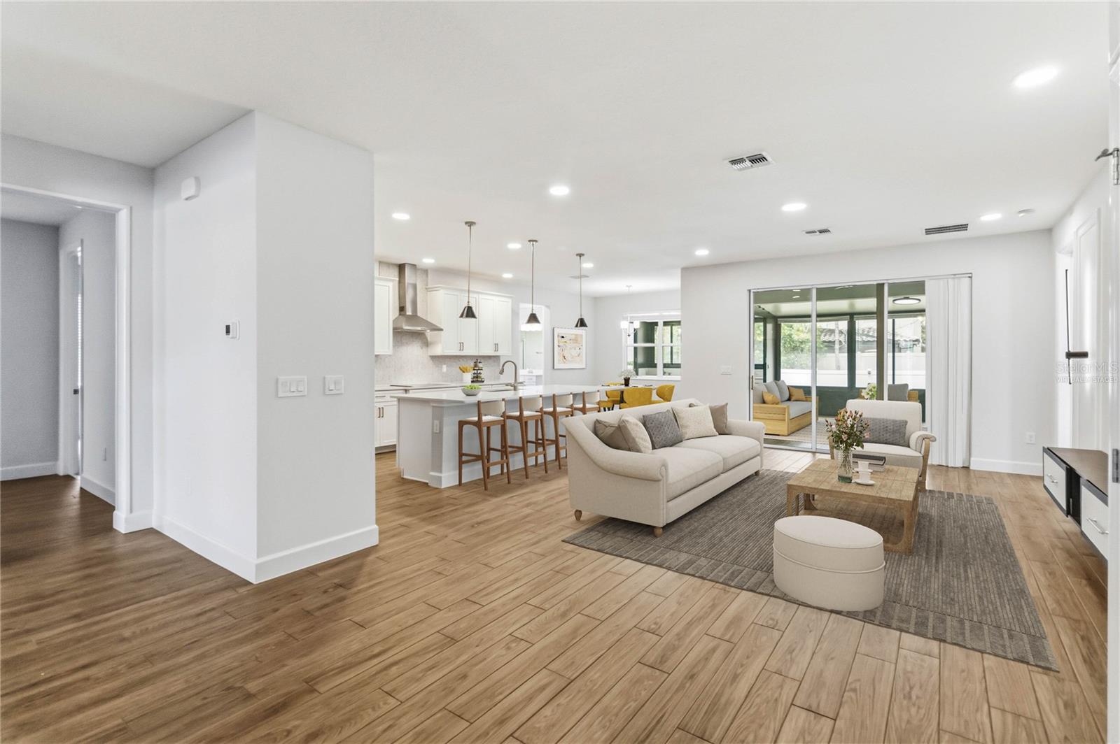 Image 4 of 45 For 2510 Cedar Shake Court