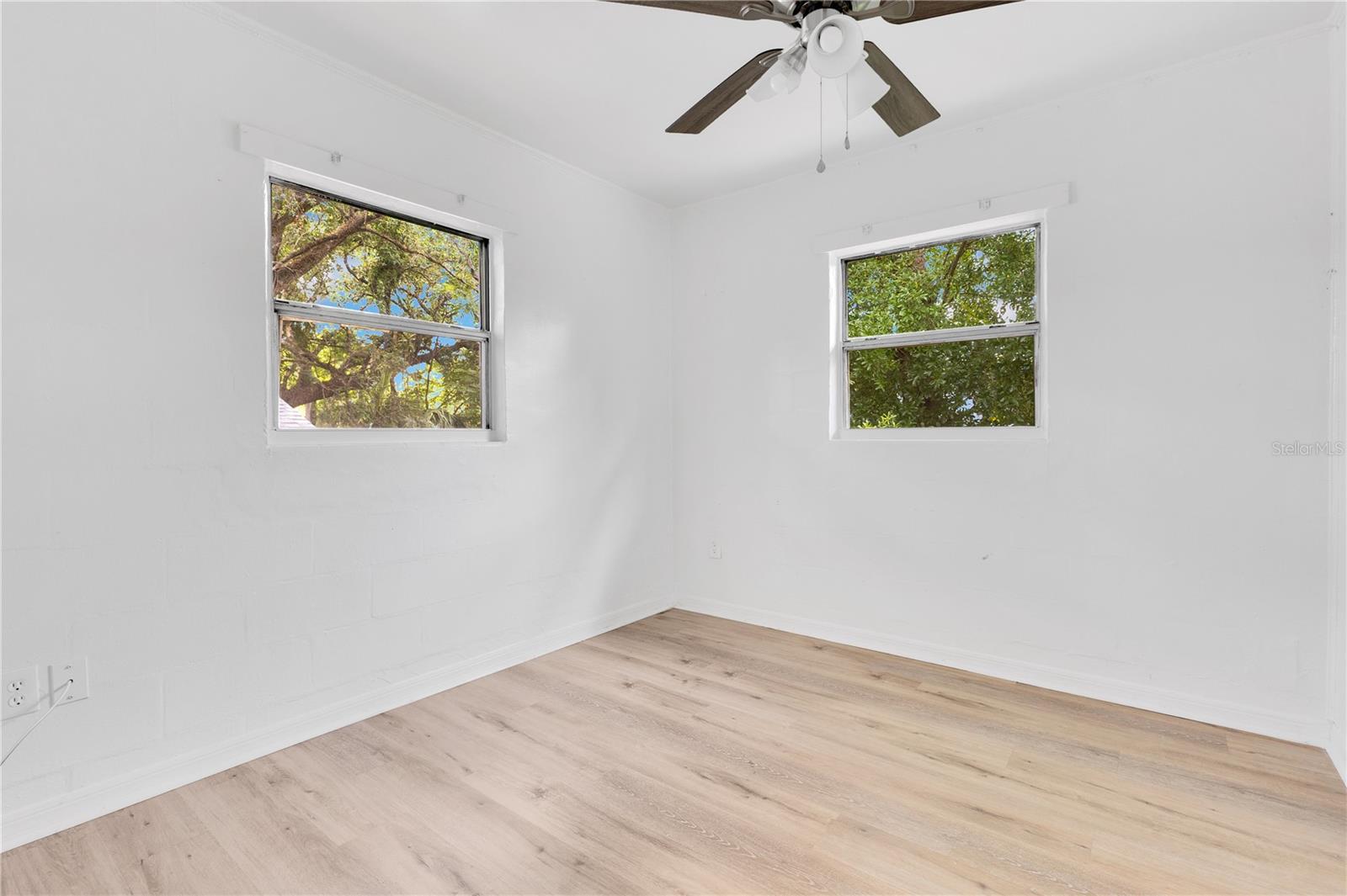 Image 18 of 32 For 1025 Colyer Street A-b