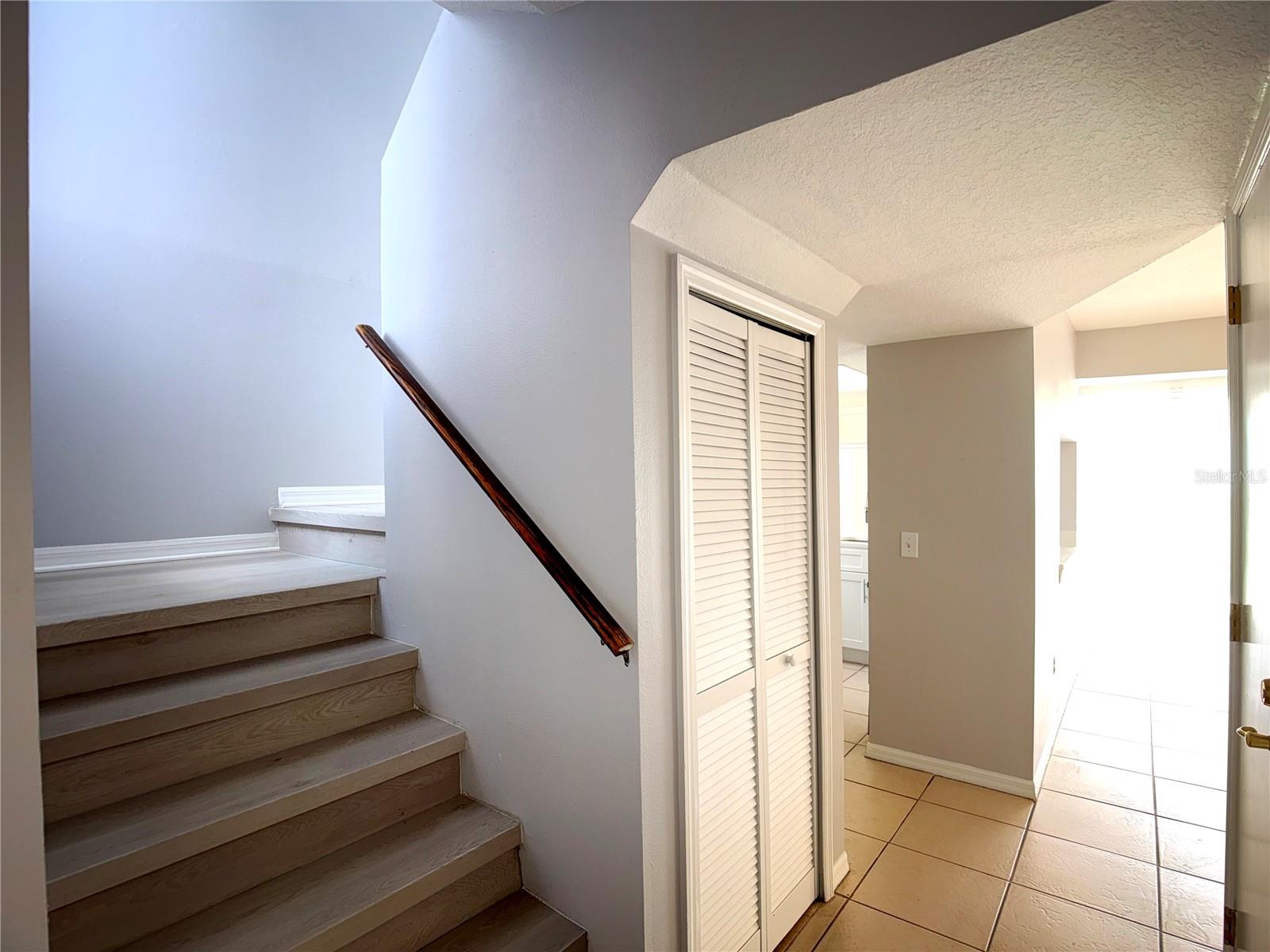 Image 13 of 23 For 306a Mango Drive