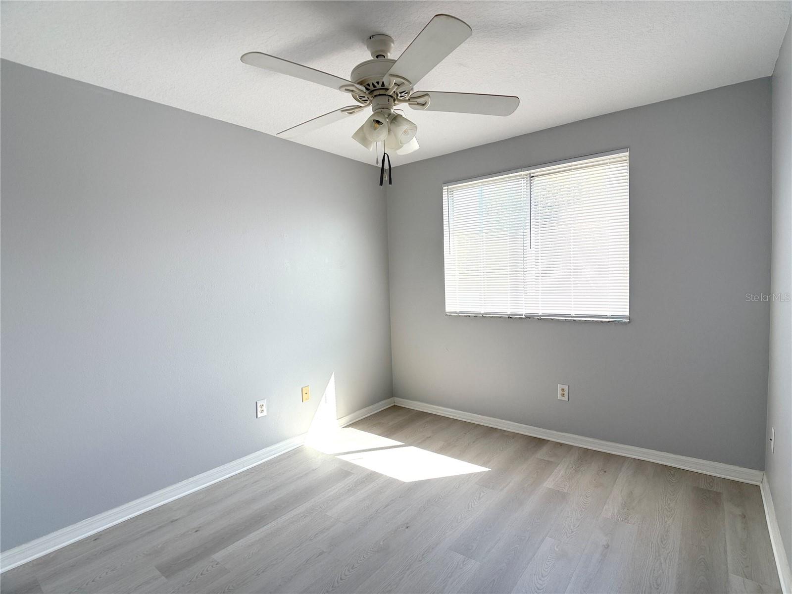 Image 18 of 23 For 306a Mango Drive