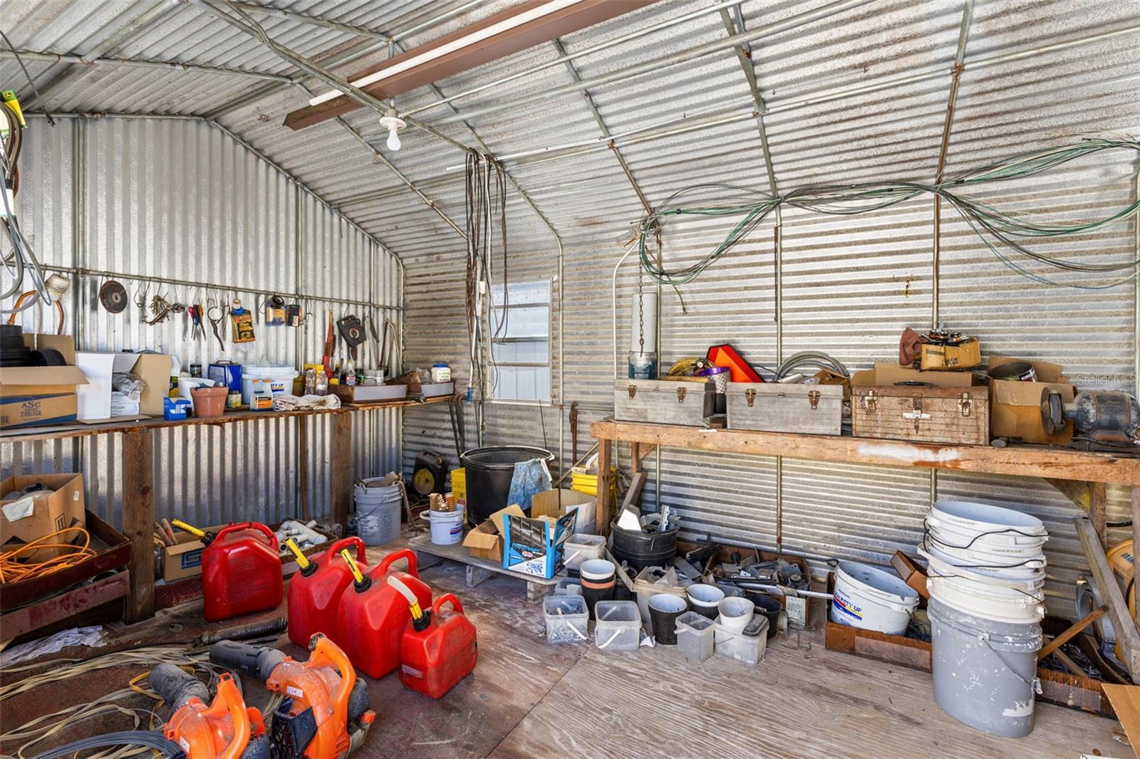 Image 12 of 35 For 18021 Apshawa Road