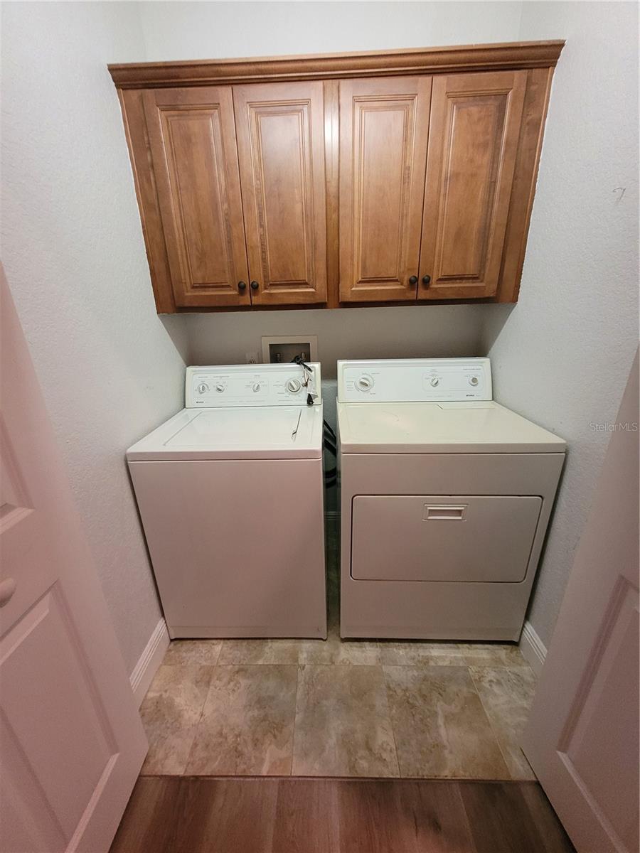 Image 4 of 30 For 1455 Catherine Street