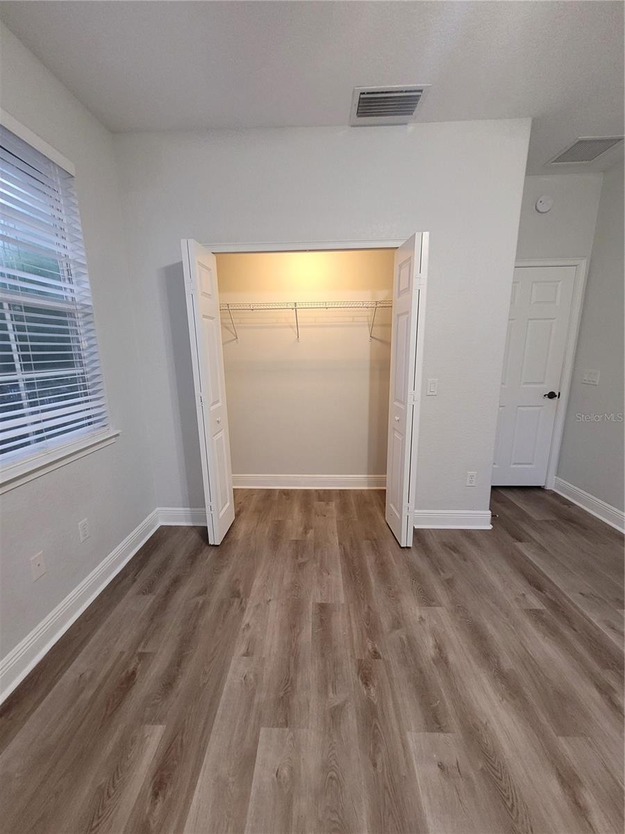 Image 5 of 30 For 1455 Catherine Street