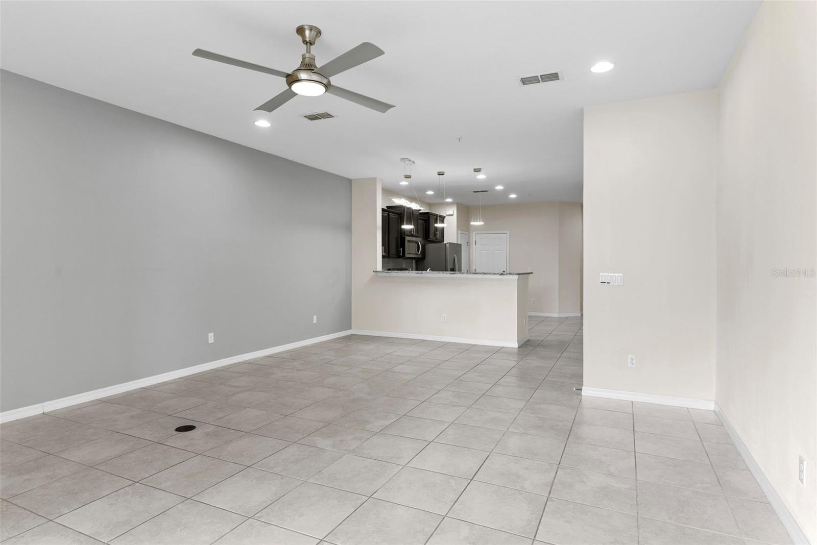 Image 11 of 52 For 1121 Pavia Drive