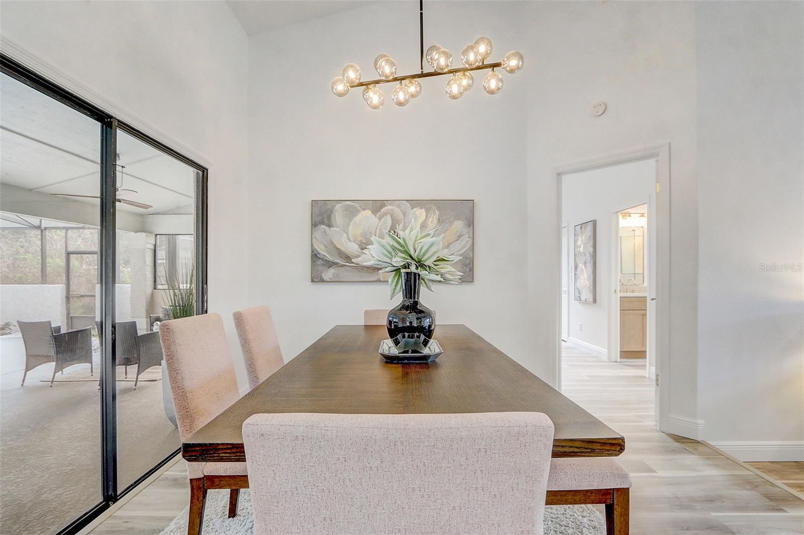 Image 15 of 59 For 3943 Haynes Circle