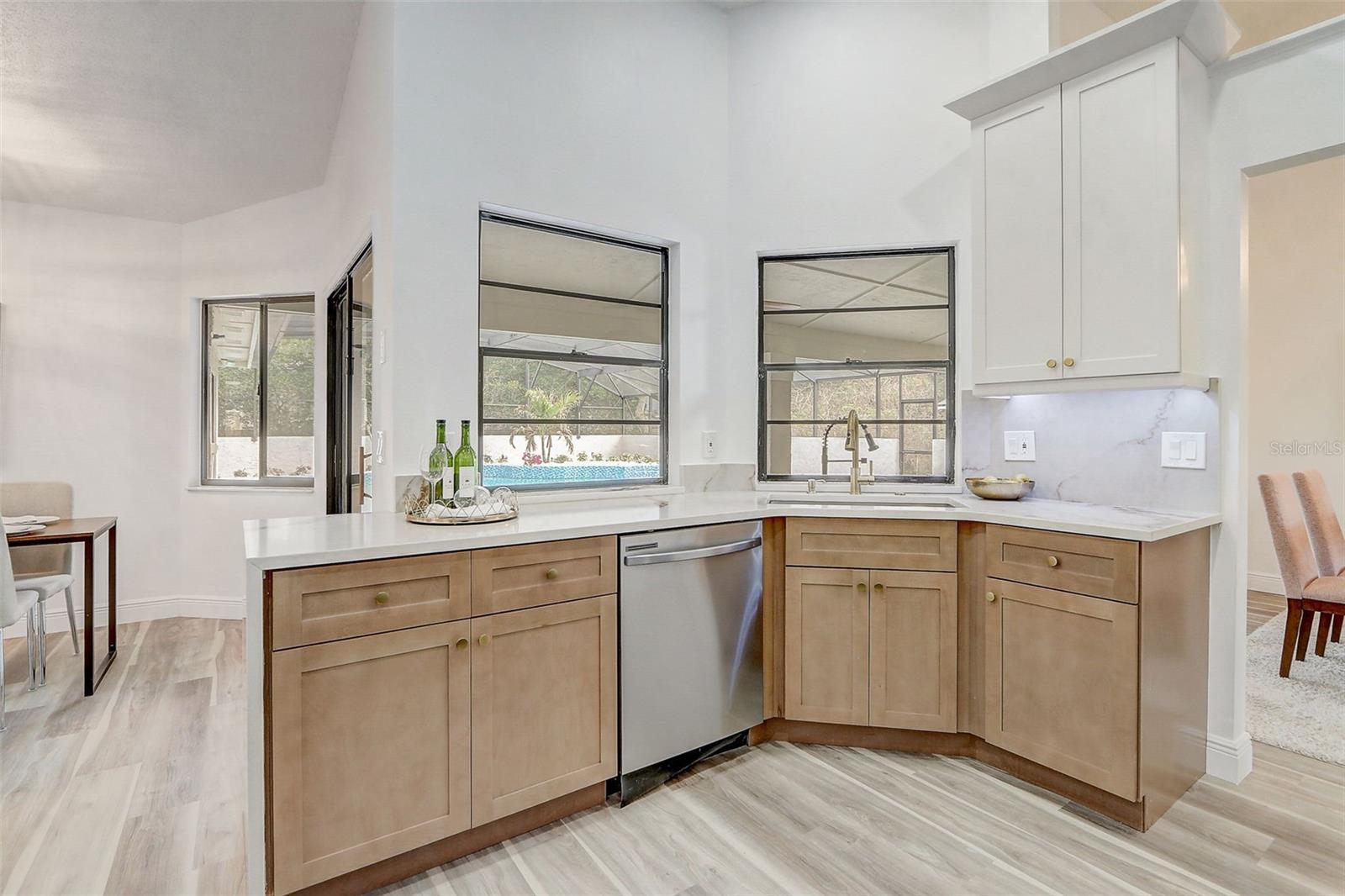 Image 20 of 59 For 3943 Haynes Circle