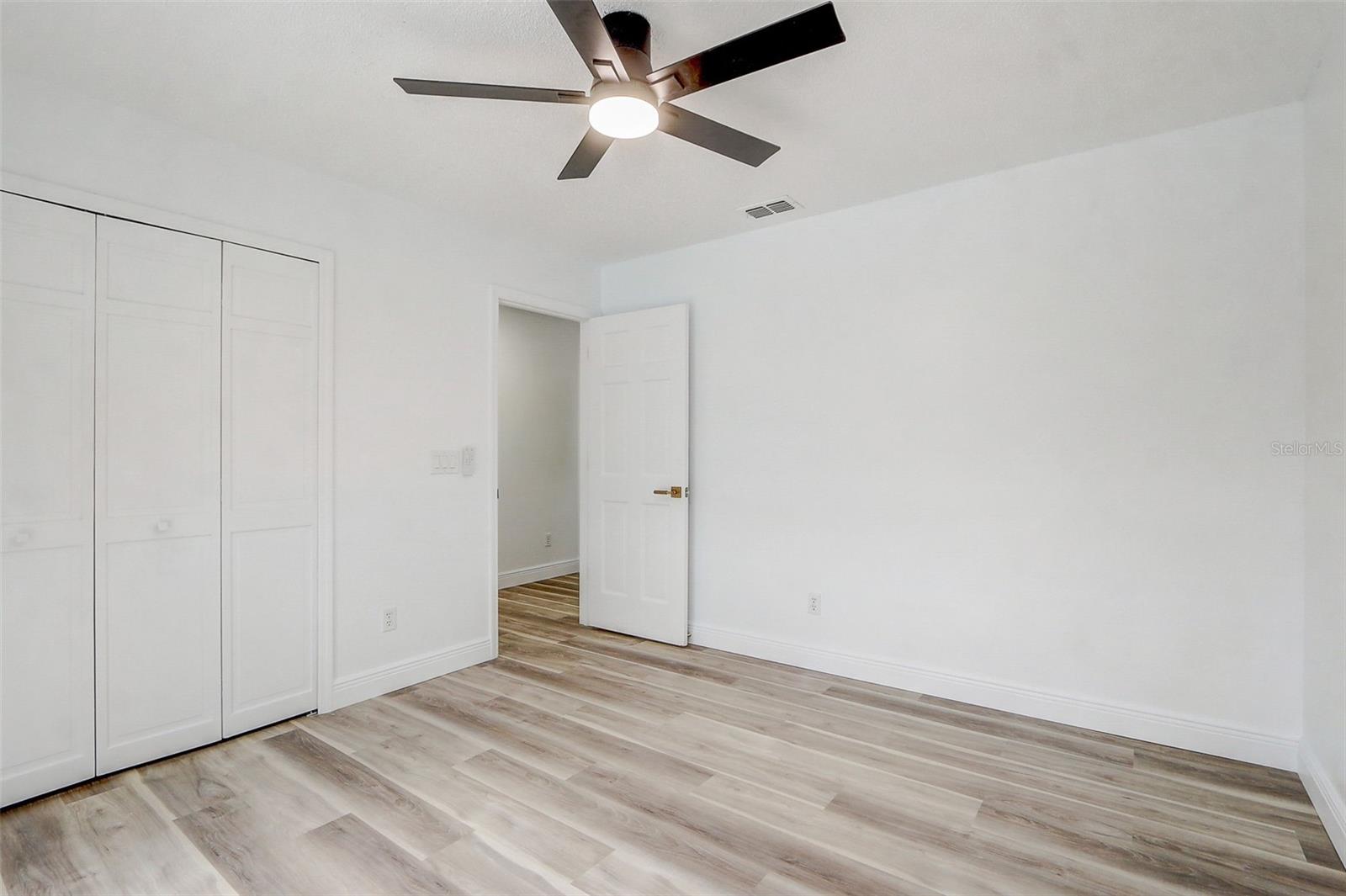 Image 24 of 59 For 3943 Haynes Circle