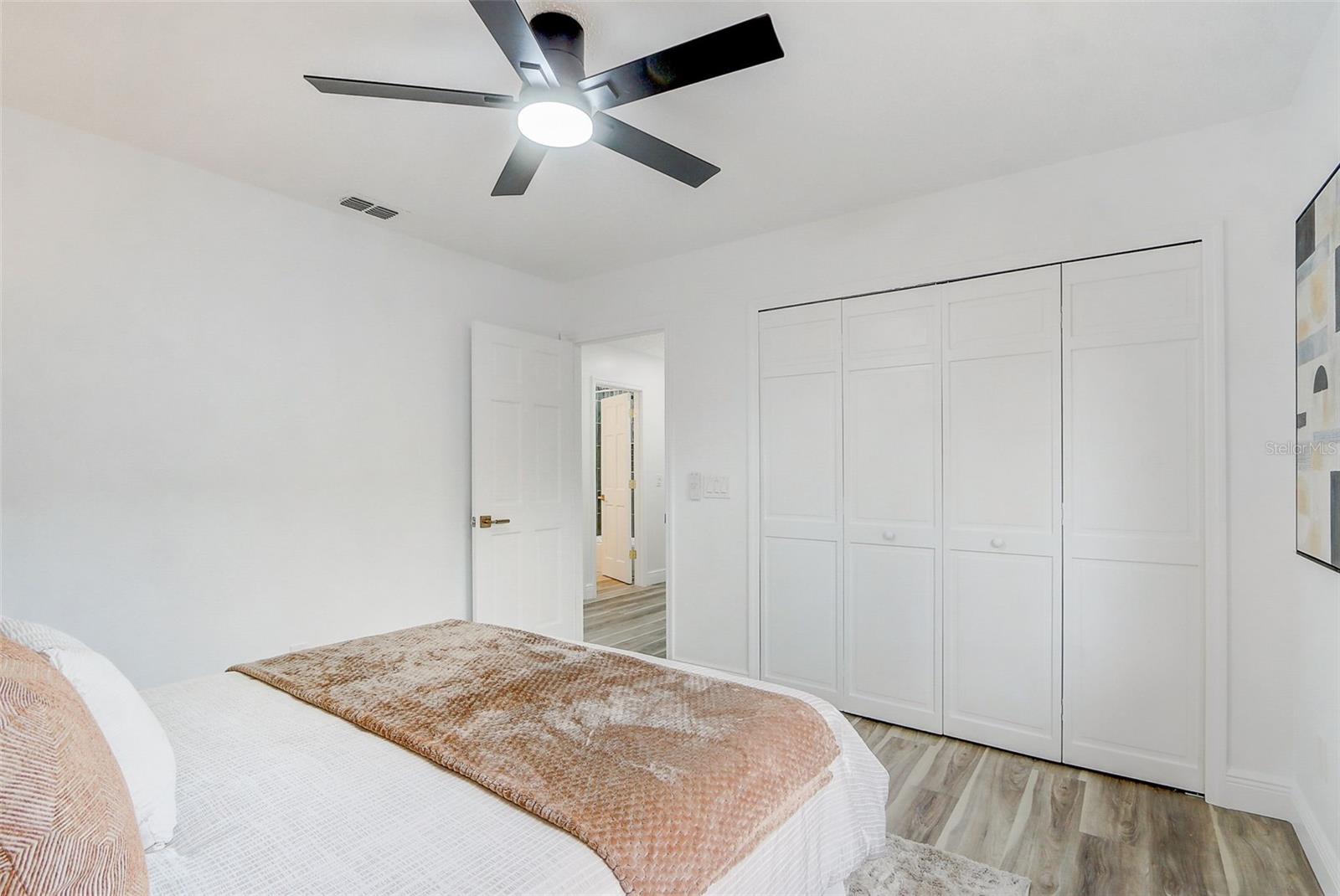 Image 26 of 59 For 3943 Haynes Circle