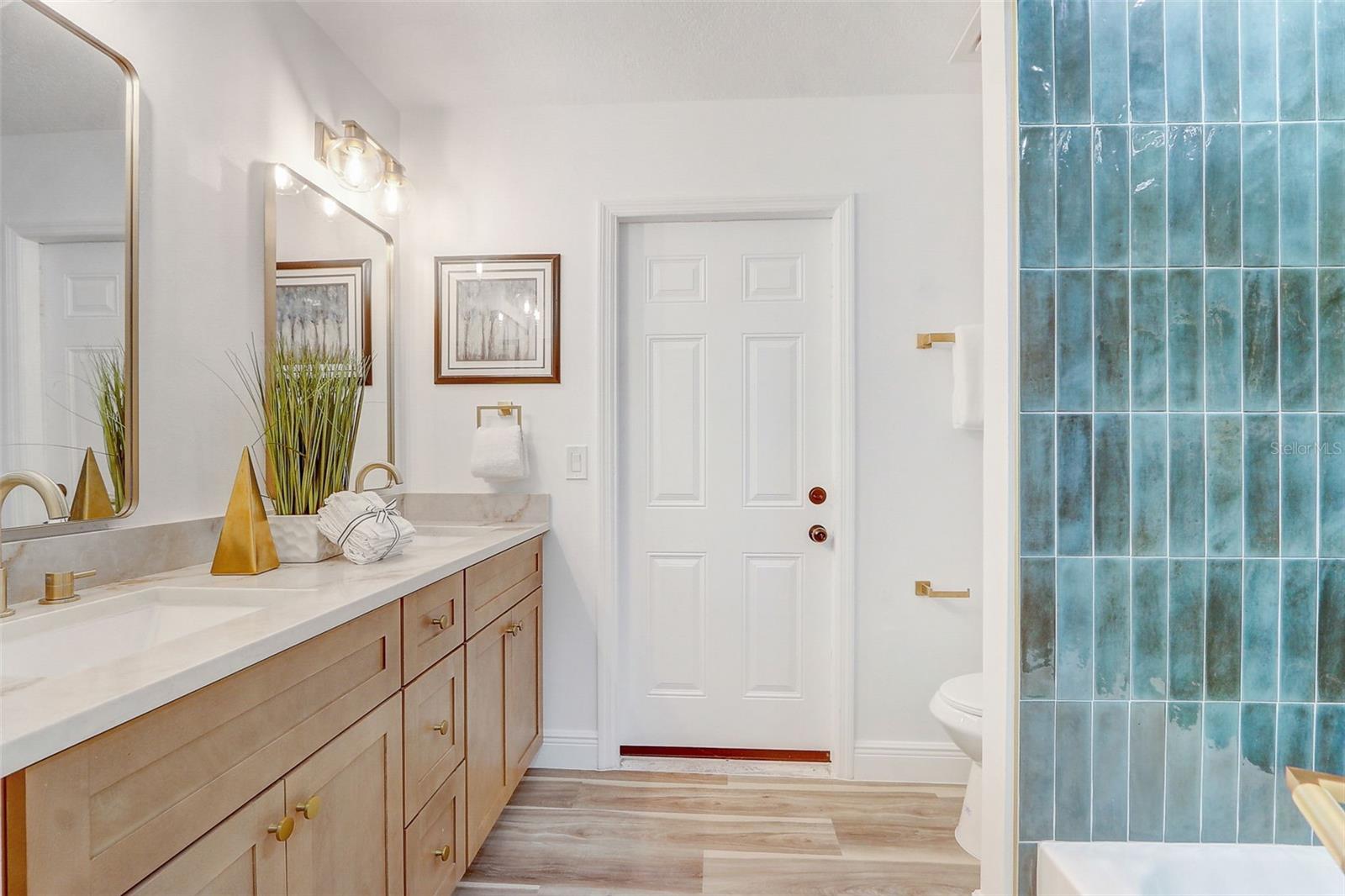 Image 27 of 59 For 3943 Haynes Circle