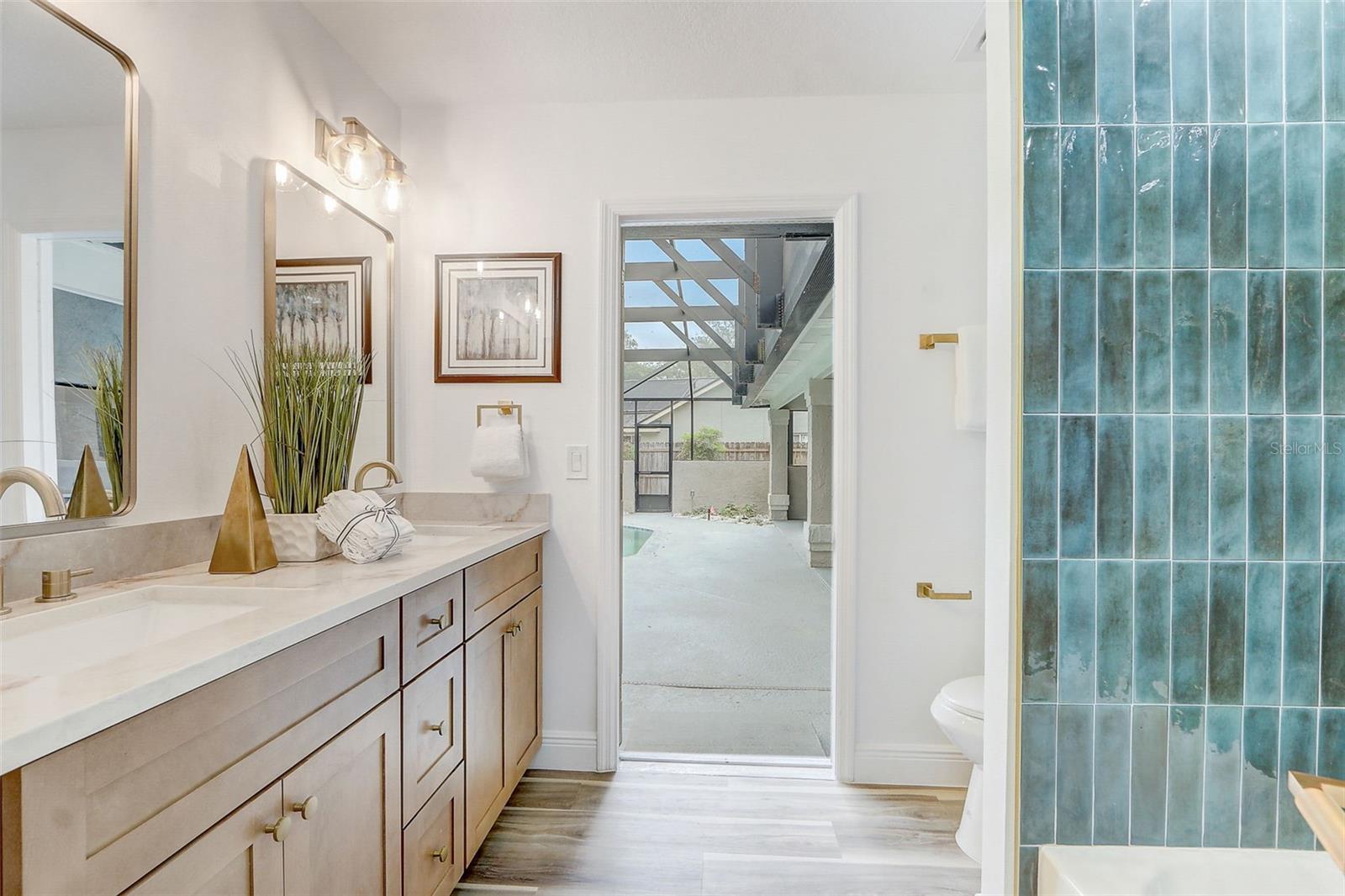 Image 28 of 59 For 3943 Haynes Circle