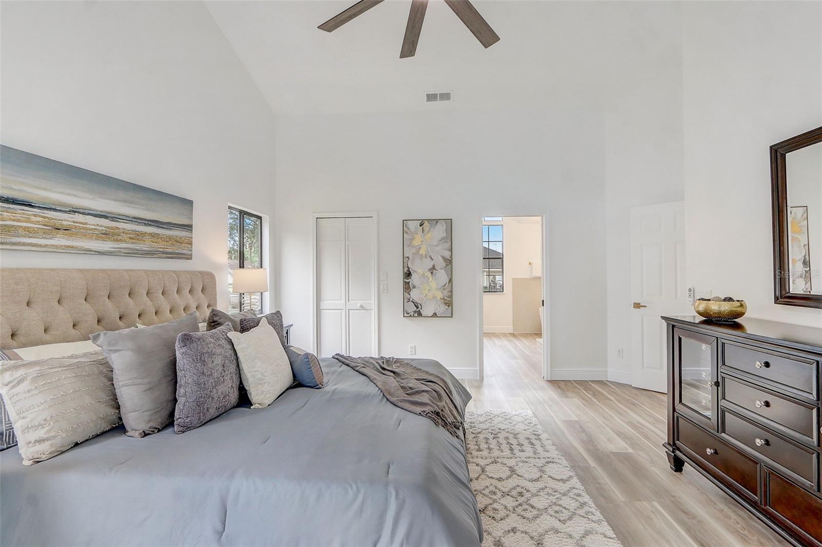 Image 35 of 59 For 3943 Haynes Circle