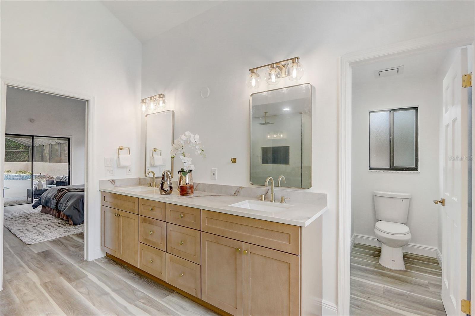 Image 39 of 59 For 3943 Haynes Circle