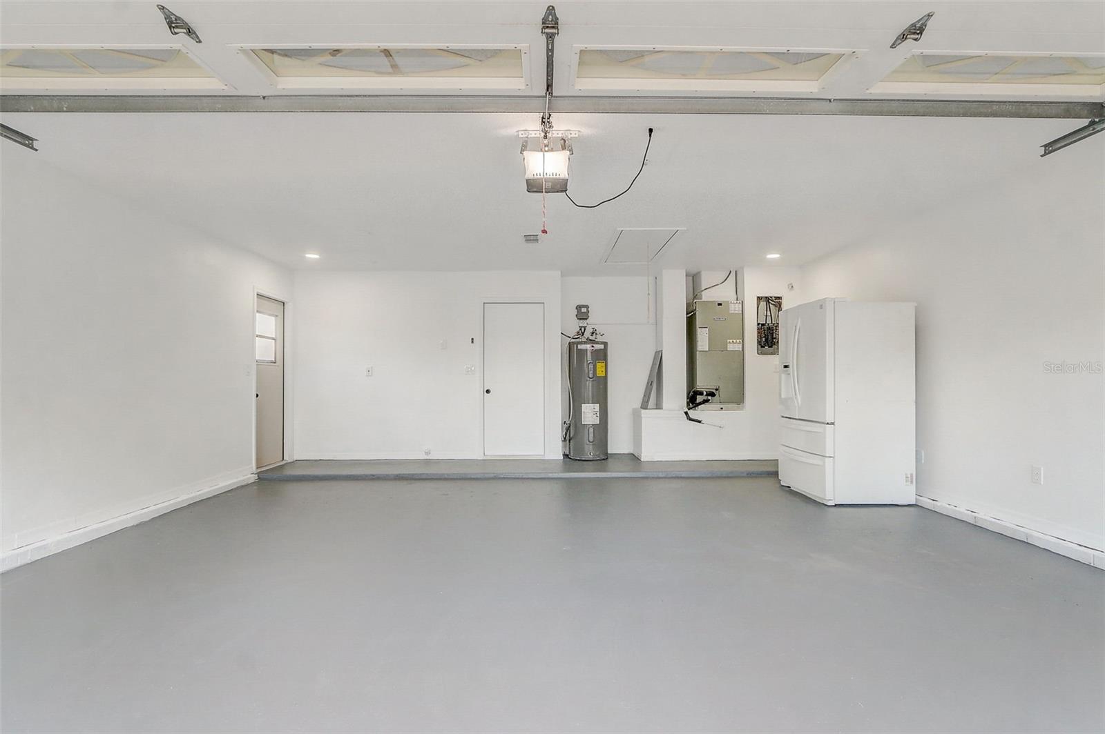 Image 42 of 59 For 3943 Haynes Circle