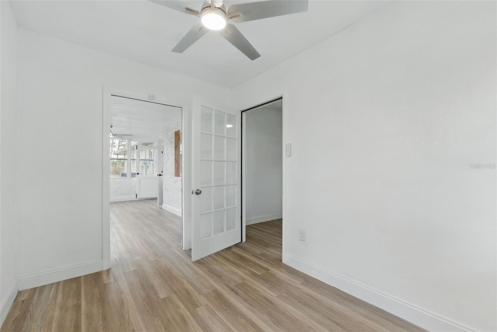 Image 37 of 57 For 8812 Oakwood Drive