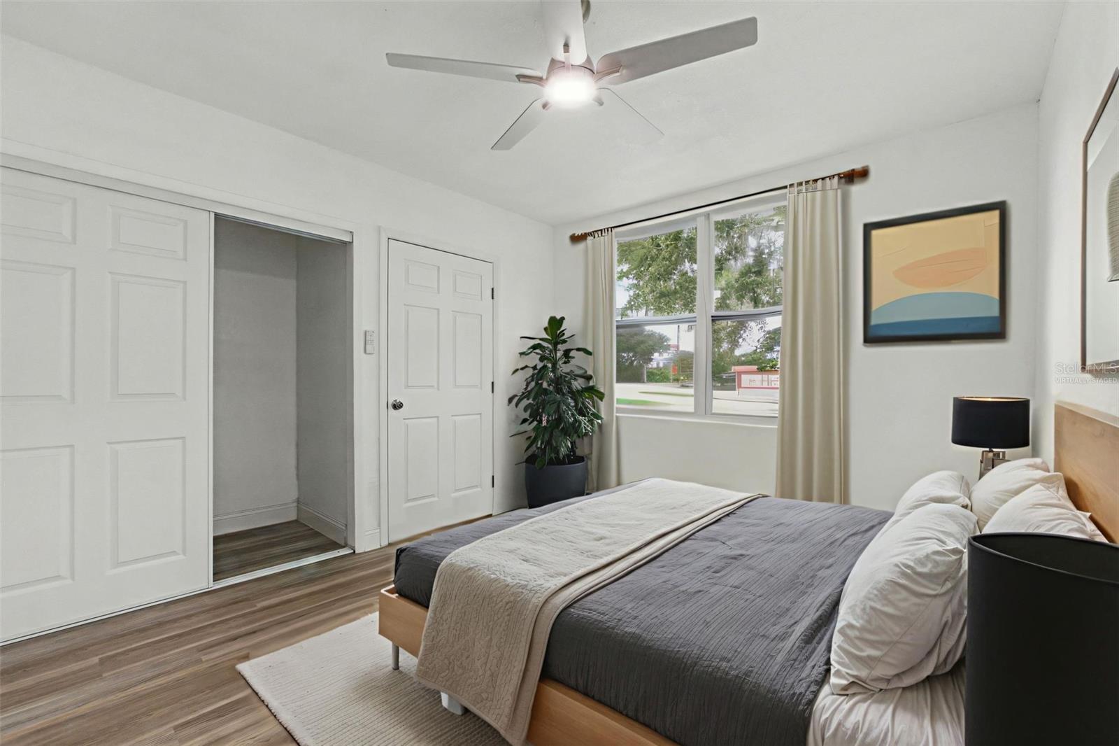 Image 41 of 57 For 8812 Oakwood Drive