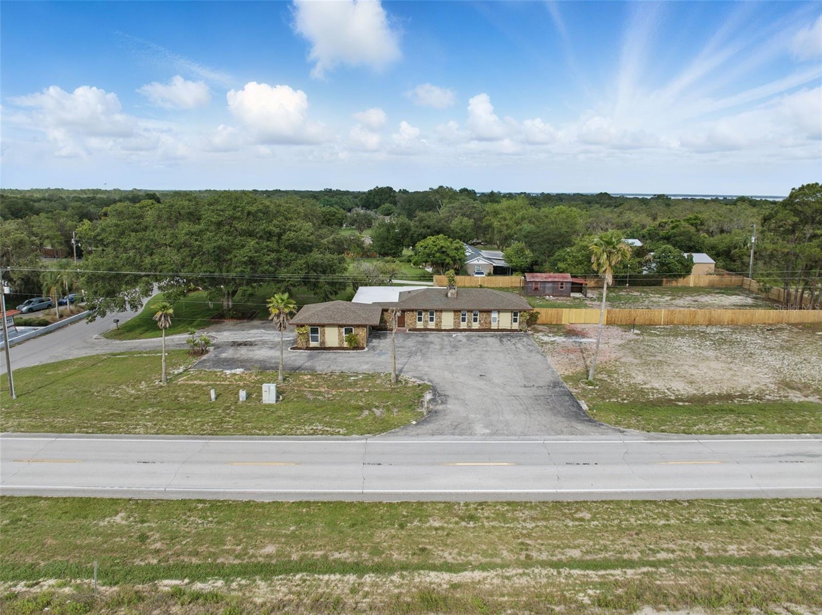 Image 45 of 57 For 8812 Oakwood Drive