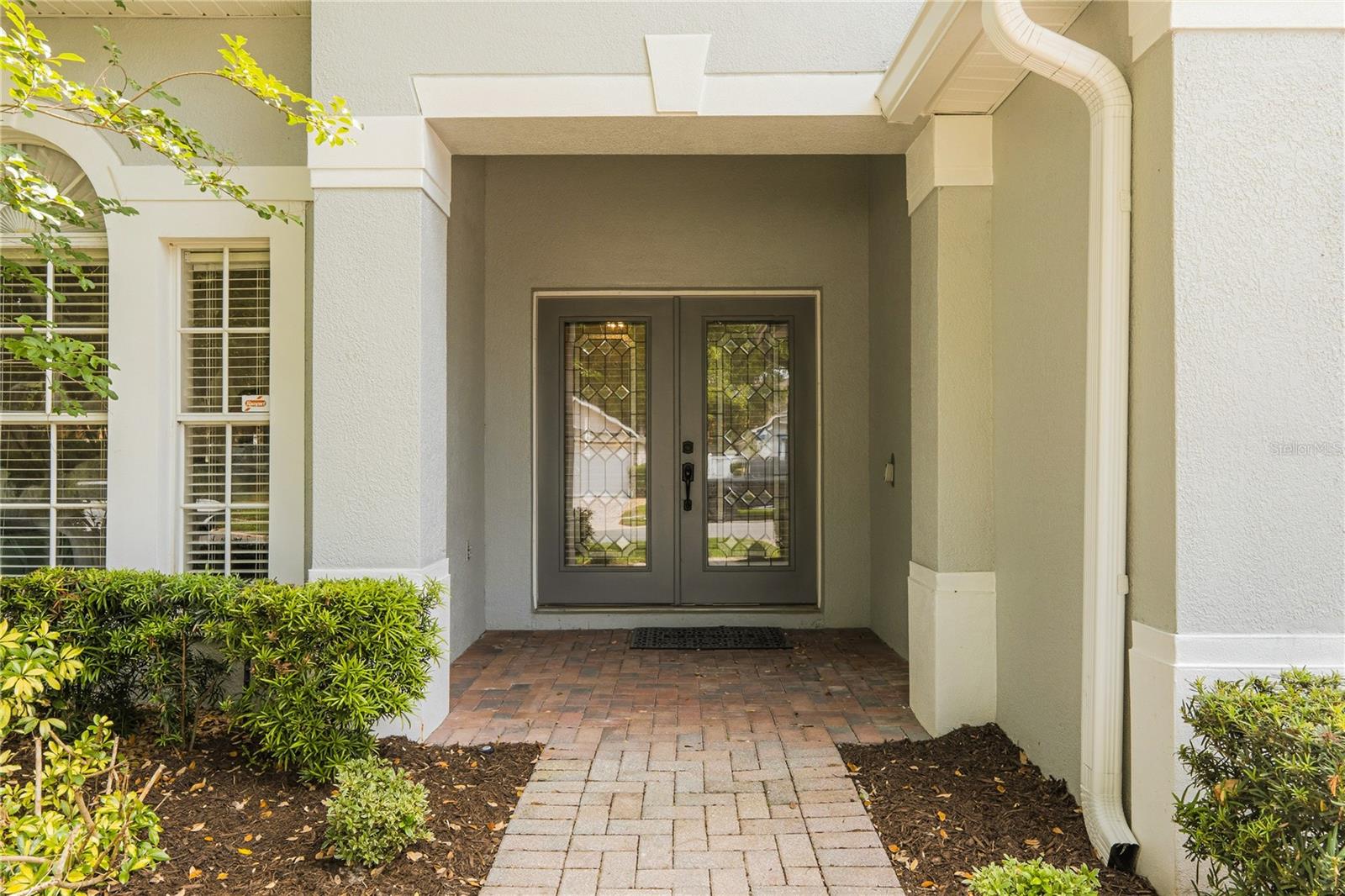 Image 3 of 42 For 107 Calabria Springs Cove