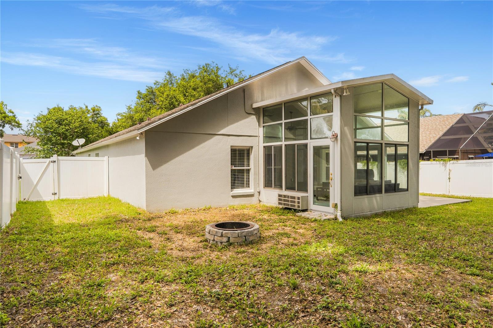 Image 34 of 42 For 107 Calabria Springs Cove