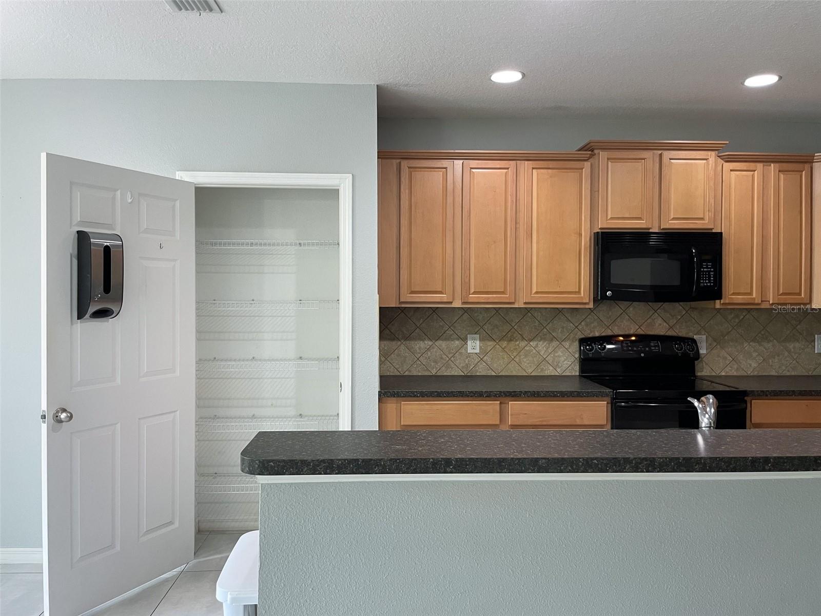 Image 17 of 32 For 1418 Marsh Meadow Lane