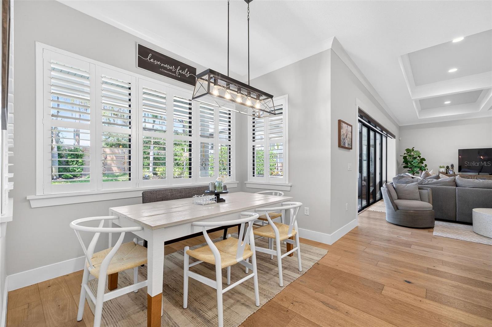 Image 13 of 61 For 427 Raehn Street