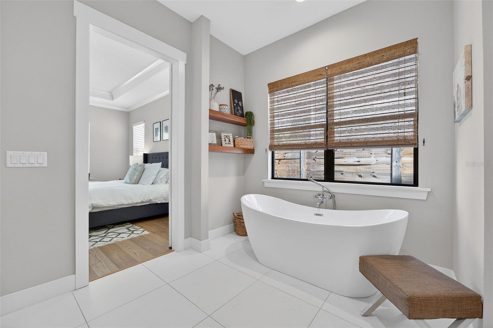 Image 26 of 61 For 427 Raehn Street