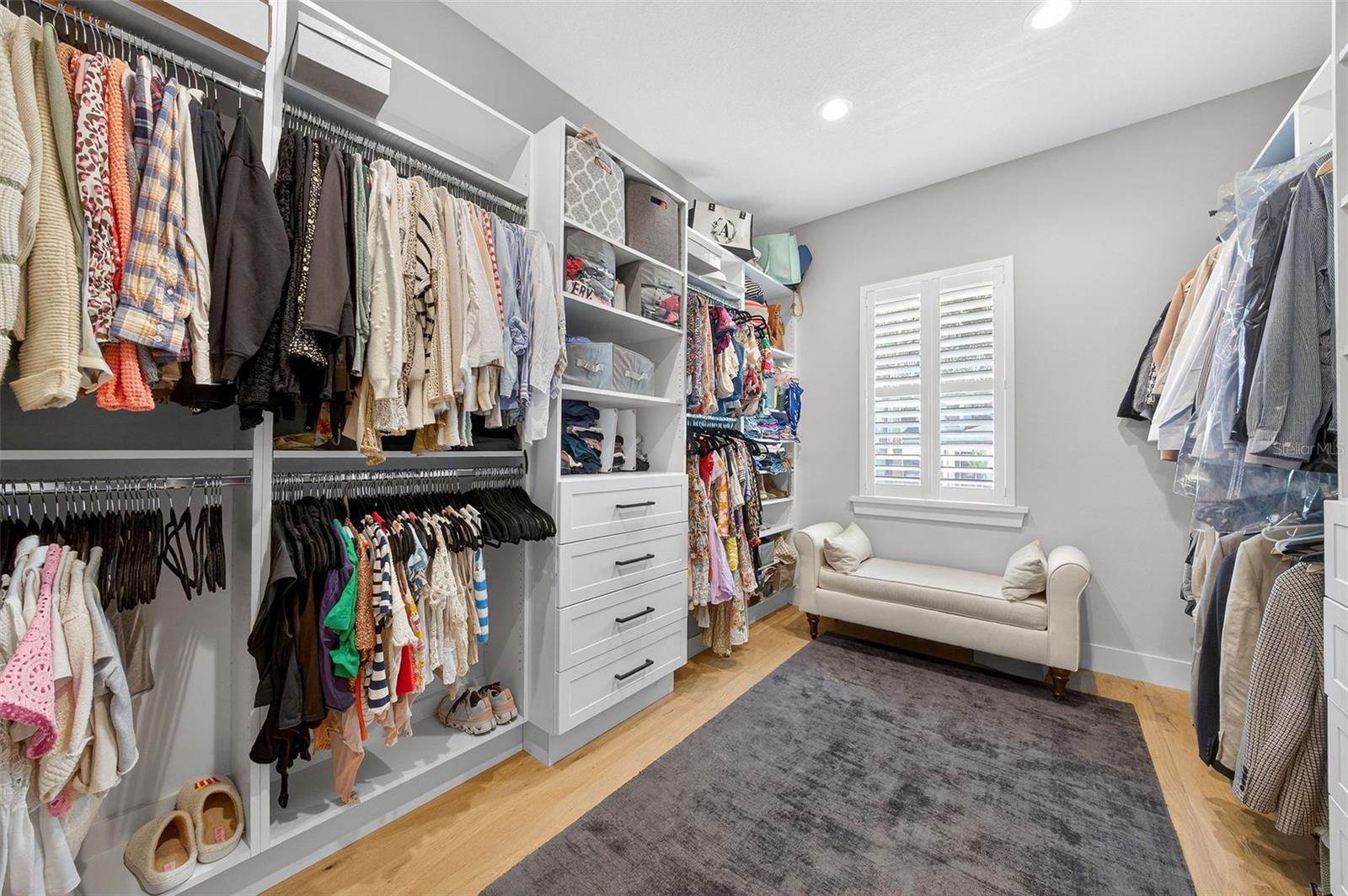 Image 44 of 61 For 427 Raehn Street