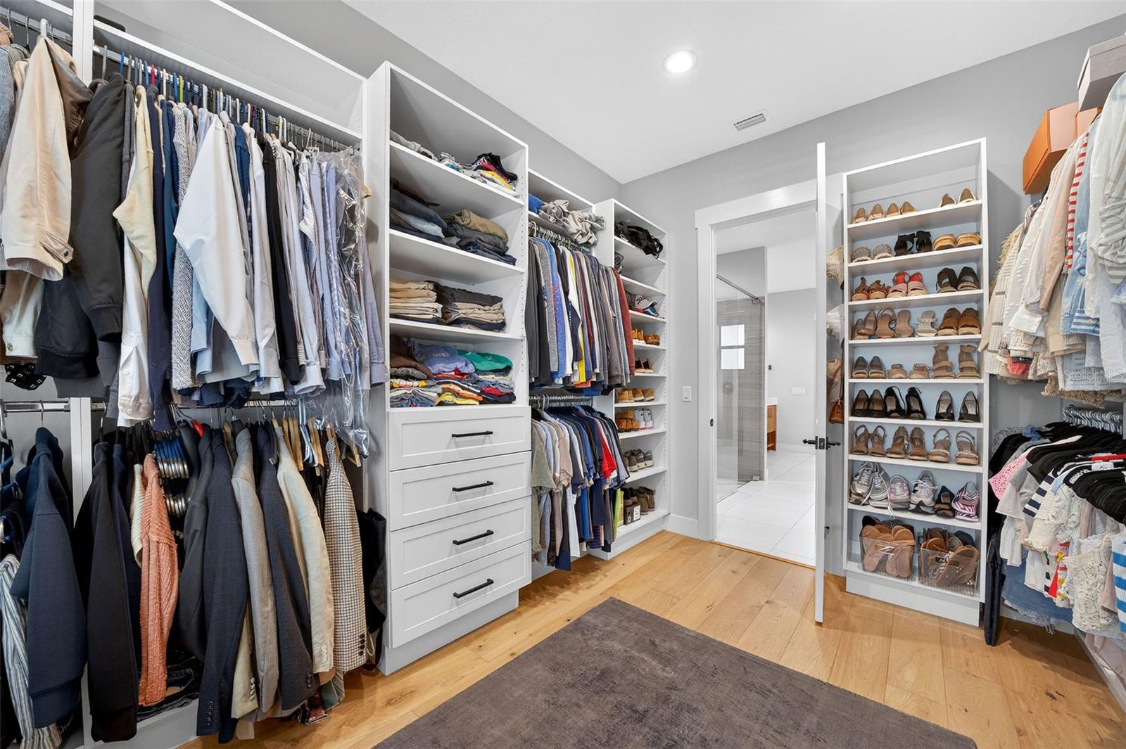 Image 45 of 61 For 427 Raehn Street