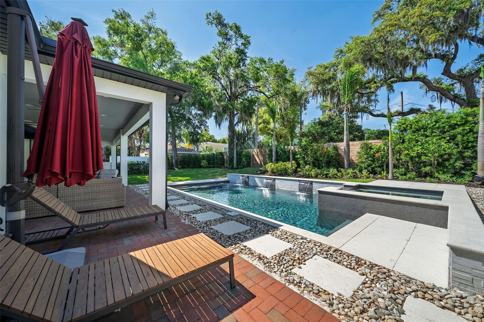 Image 55 of 61 For 427 Raehn Street