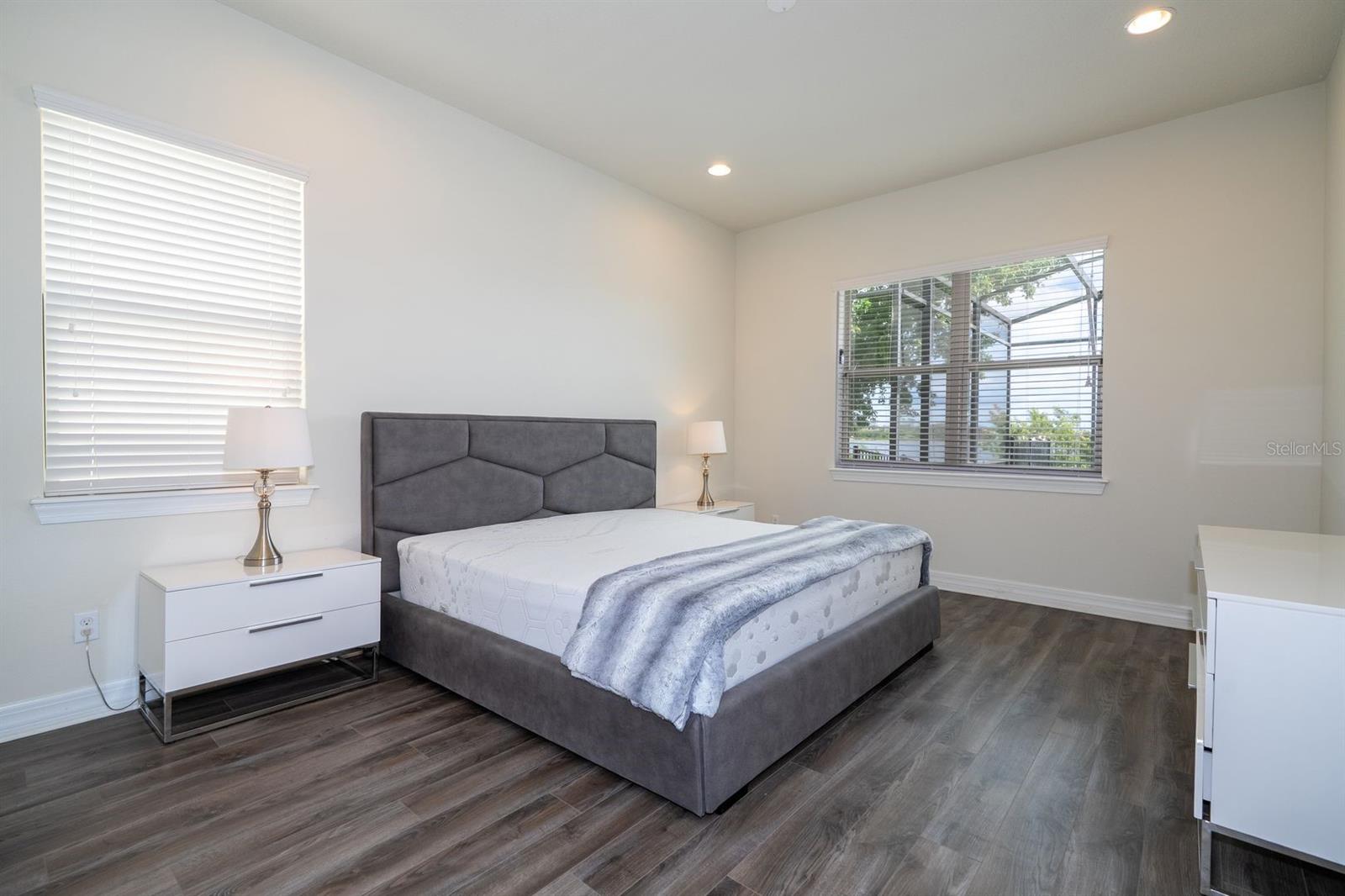 Image 18 of 63 For 11142 Lemon Lake Boulevard