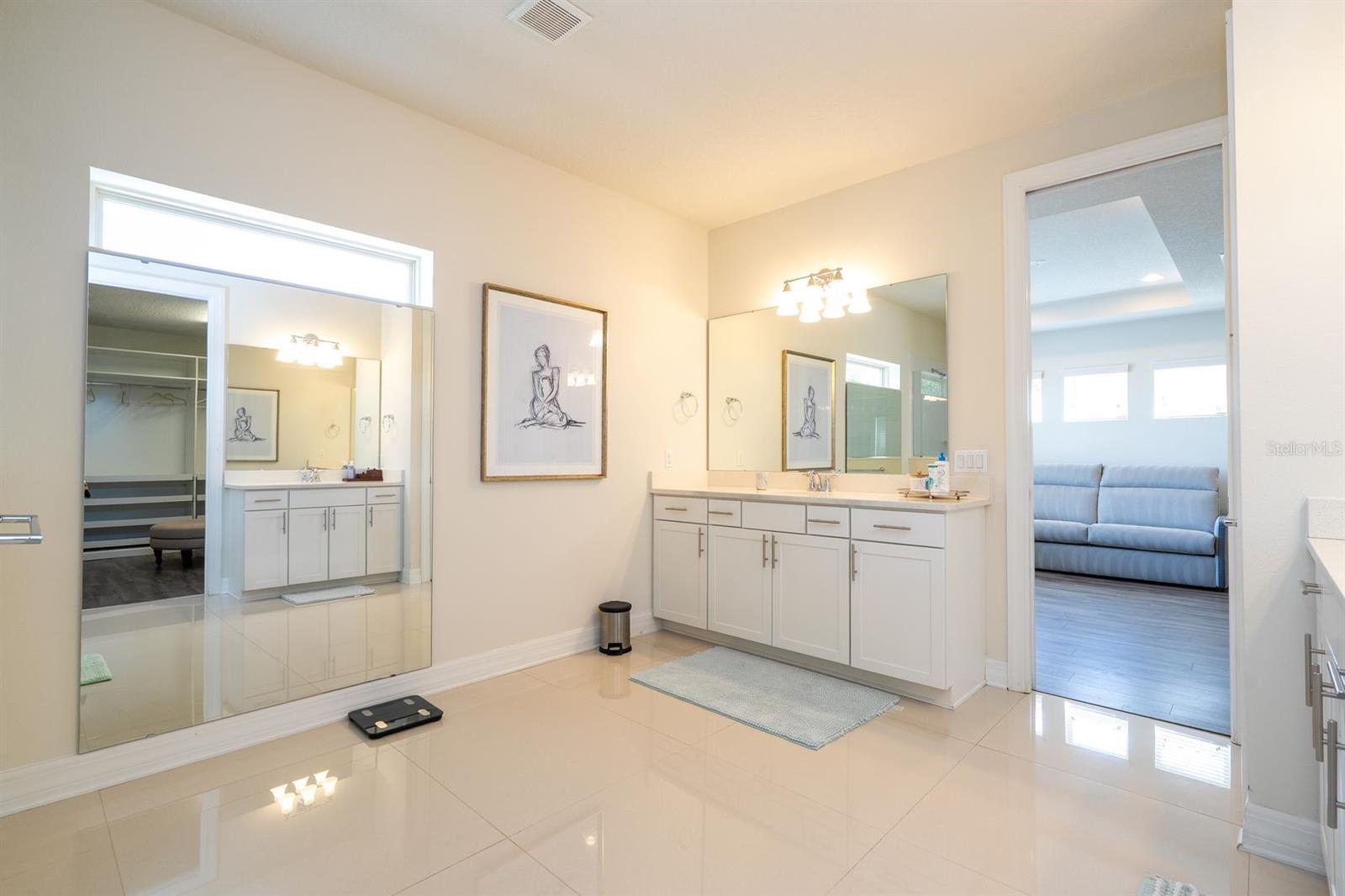 Image 38 of 63 For 11142 Lemon Lake Boulevard