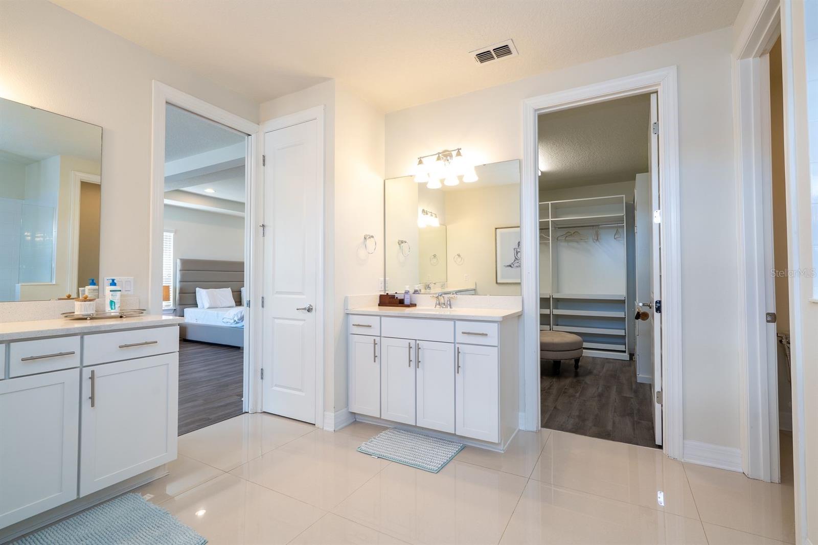 Image 40 of 63 For 11142 Lemon Lake Boulevard