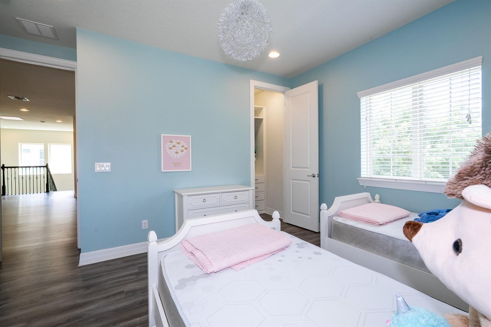 Image 43 of 63 For 11142 Lemon Lake Boulevard