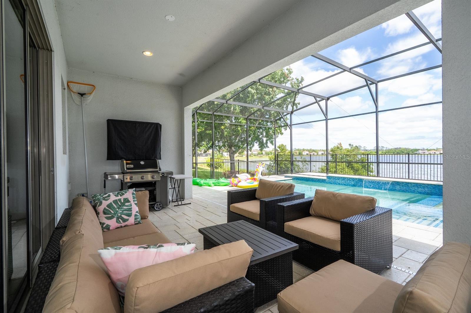 Image 59 of 63 For 11142 Lemon Lake Boulevard