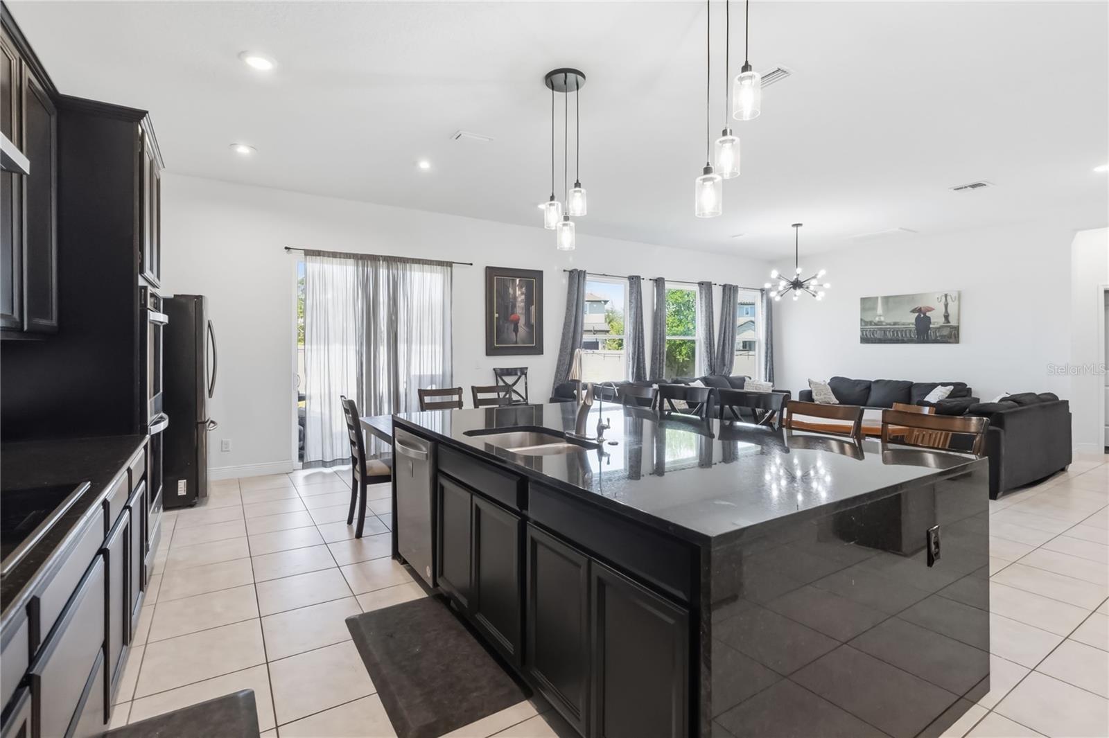 Image 13 of 47 For 659 Red Haven Lane