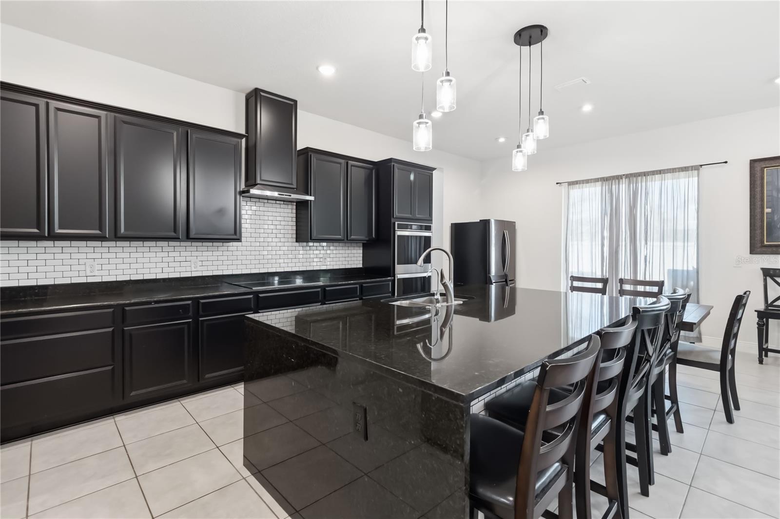 Image 14 of 47 For 659 Red Haven Lane