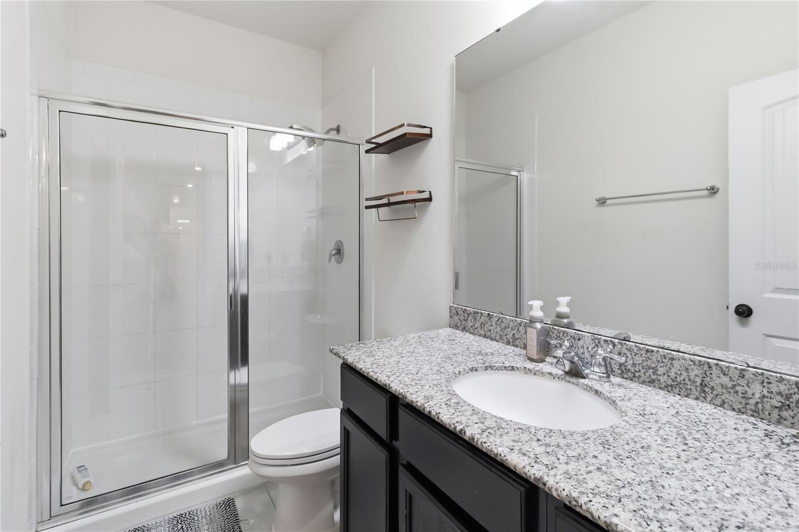 Image 27 of 47 For 659 Red Haven Lane