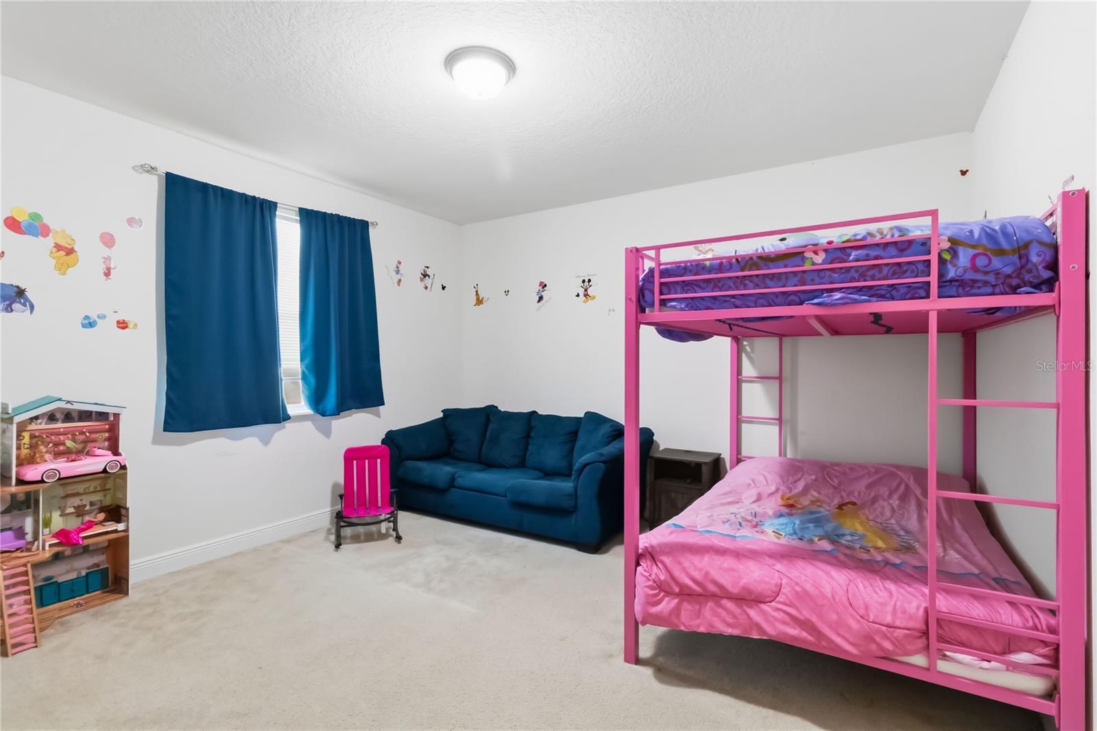 Image 31 of 47 For 659 Red Haven Lane