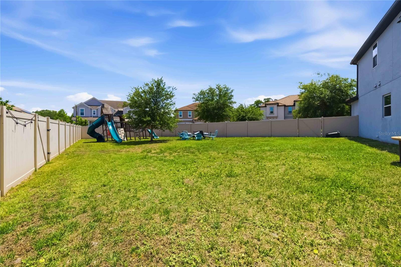 Image 38 of 47 For 659 Red Haven Lane